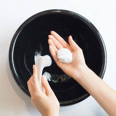 Cleansing Massage Brush